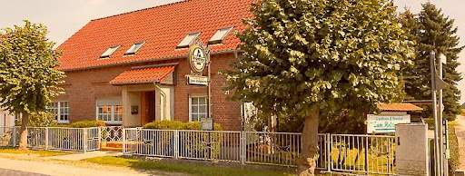 Gasthaus & Pension zum Holzwurm