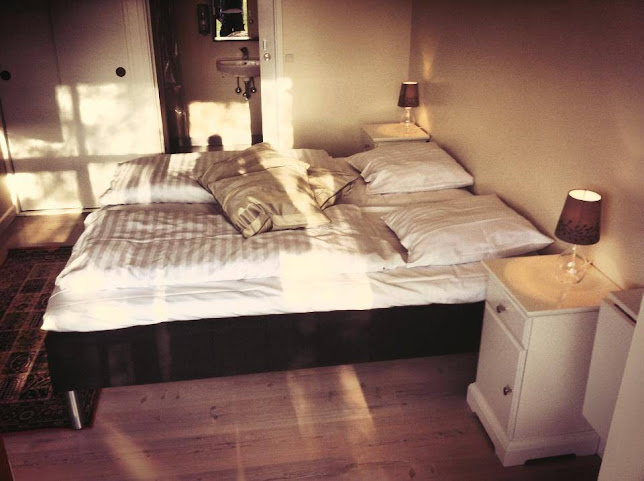 Knudhule Badehotel og Gastronomisk Institut by null