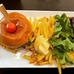 Photo n°8 de Restaurant brasserie Le Narval à Boulogne-Billancourt (Brasserie)