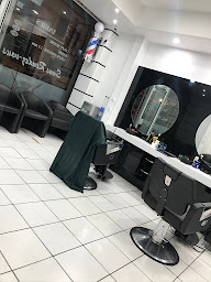 Photo n°1 de United Coiff' à Liancourt (Salon de coiffure)