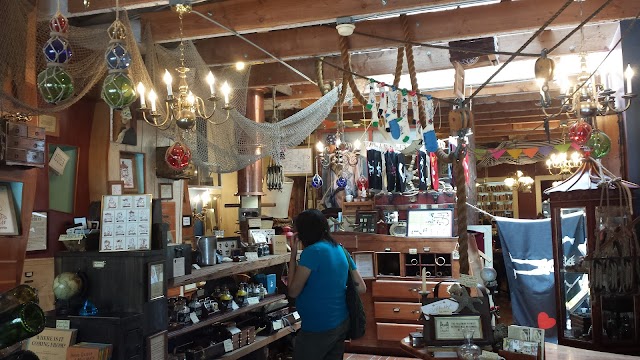 826 Valencia Pirate Supply Store