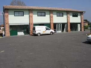 Photo n°3 de JMB Alu à Saint-Jory (Fournisseur de fenêtres en PVC)