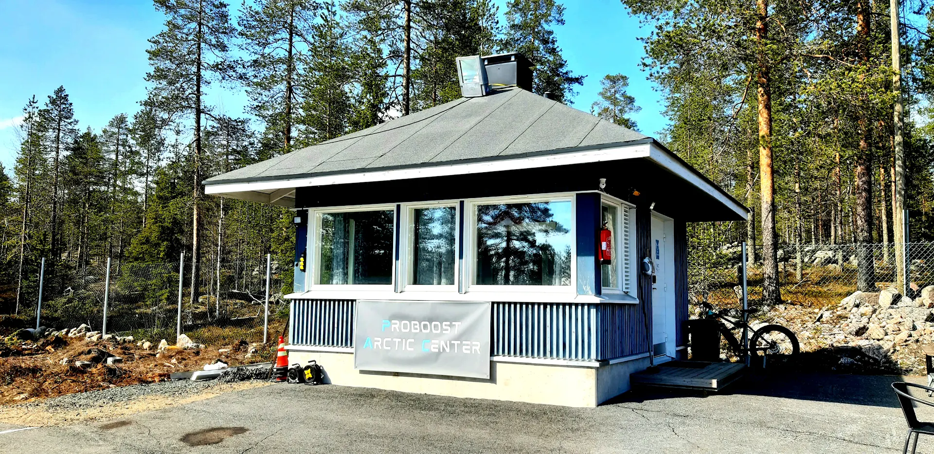 ProBoost Arctic Center Cottages