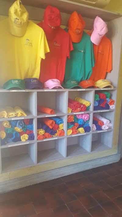 Photos of Pineapple Fields Gift Shop