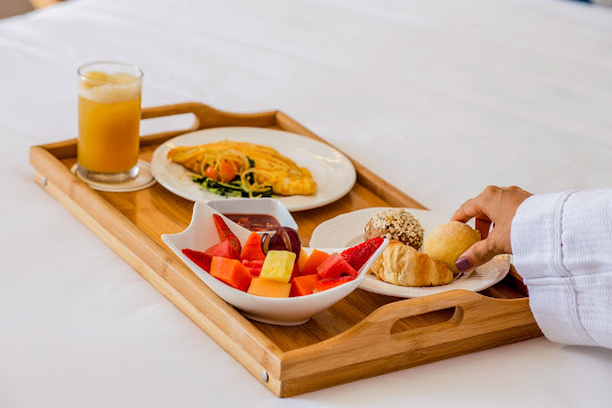 Arsenal Hotel by null