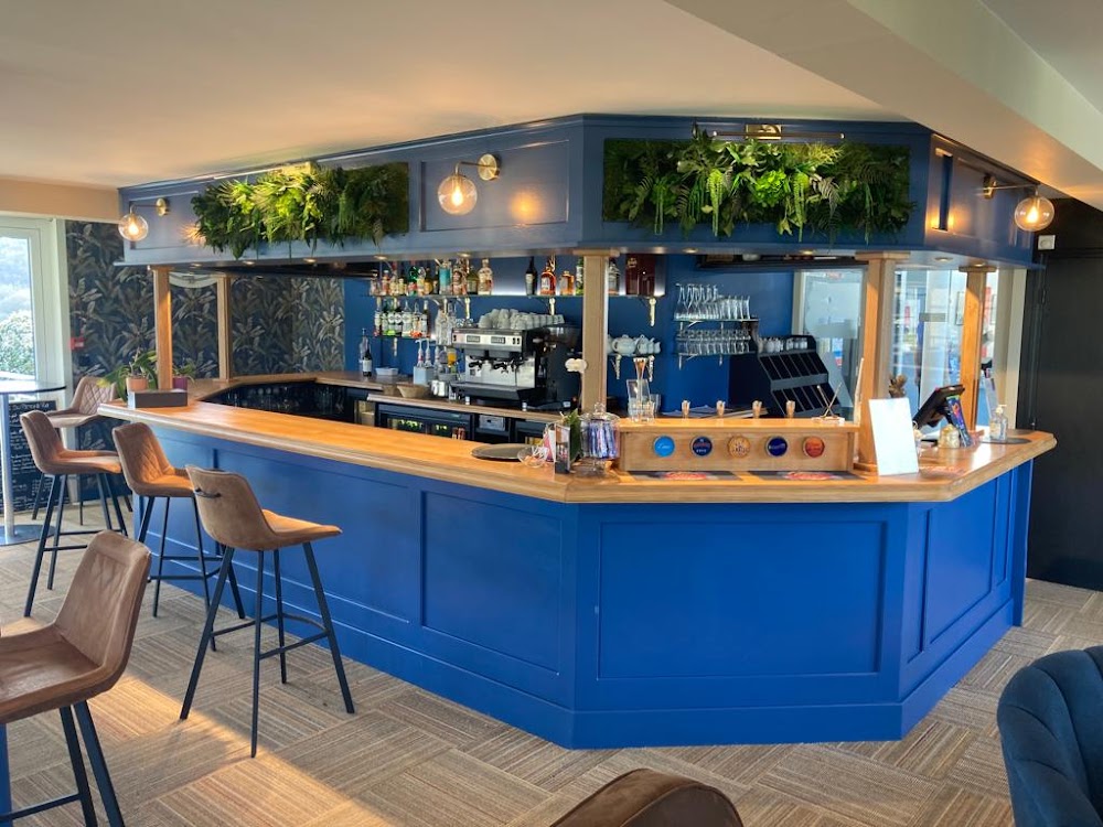 PITCH AND PUB EVREUX