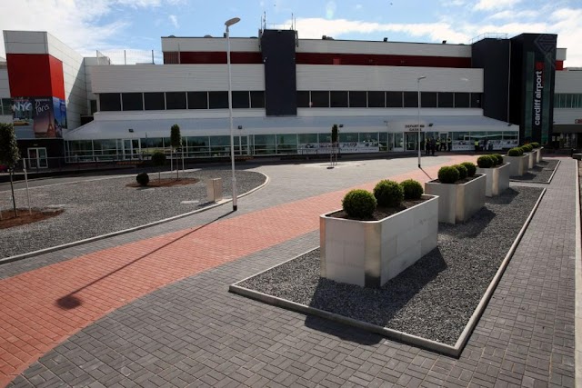 Aéroport international de Cardiff