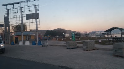 Photos of Taht-ı Van