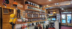 Photo n°31 de Skimium - PUNTA SPORT Valfréjus à Modane (Magasin de vêtements de sport)