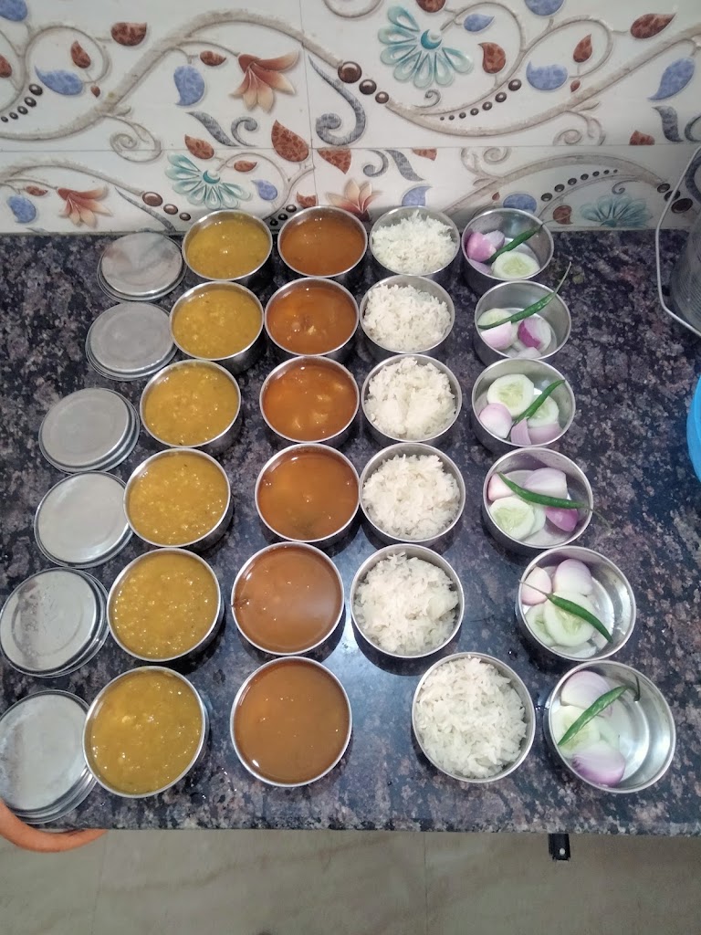 Radharani Tiffin Service