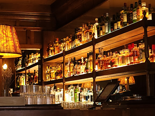 Bar 190 - Visual