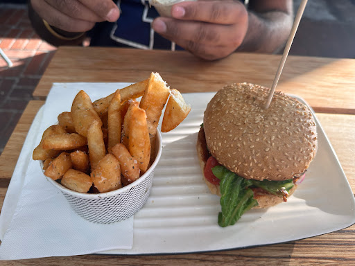 Grill'd Watergardens - Thumbnail