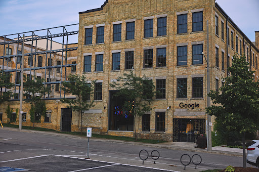 Google Waterloo - Breithaupt St