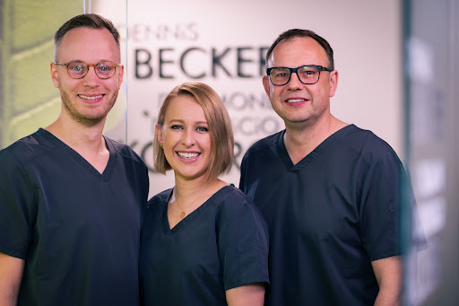 Zahnarztpraxis Dennis Becker, Dr. Simone und Dr. Patricio Koberg