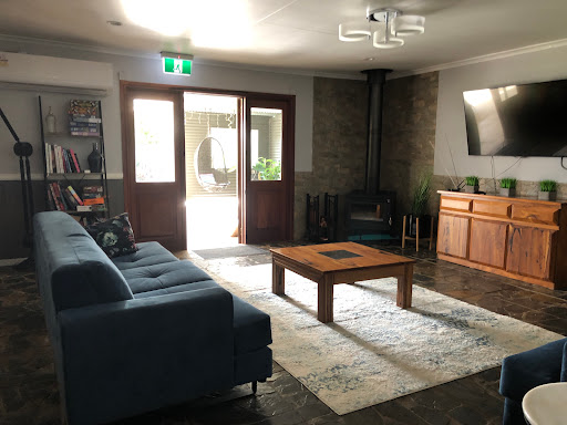 Malanda Manor Guesthouse - Thumbnail