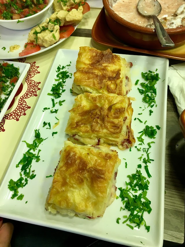 Resto Ghazar