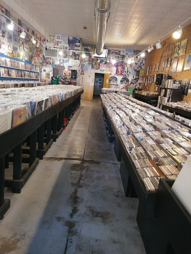 Guestroom Records Norman - Thumbnail