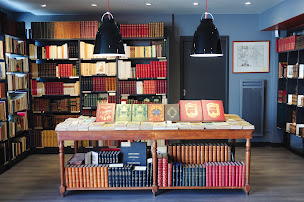 Photo n°21 de Atelier et Librairie Quillet à Loix (Librairie de bandes dessinées)