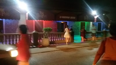 Photos of U-Wanna-Beer