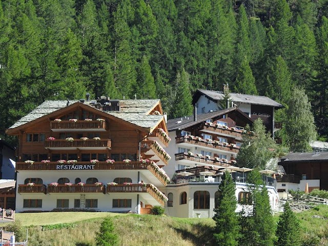 Chalet Hotel Schönegg