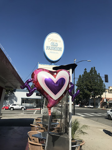 Fosters Freeze by null