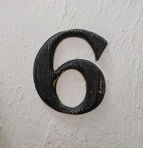 6 ( ロク / roku ) by null