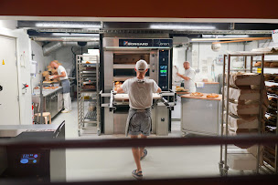 Photo n°11 de Boulangerie - Les Bonnes Graines à Marseille (Boulangerie)