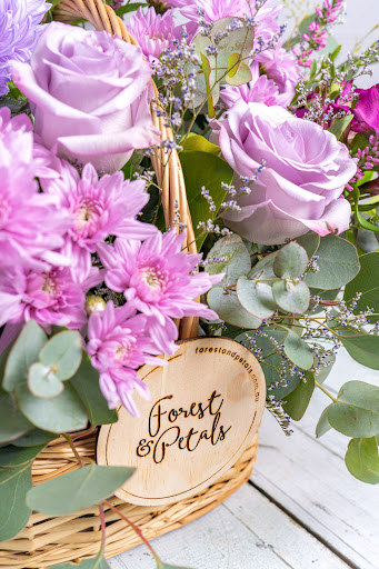 Forest & Petals - Thumbnail