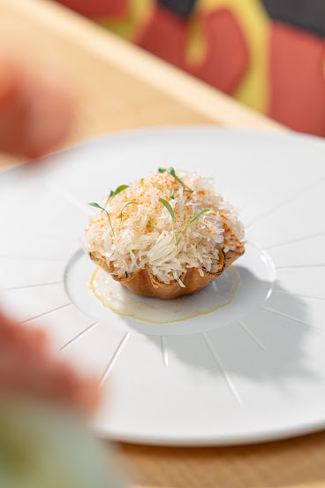 Le Tout-Paris by null