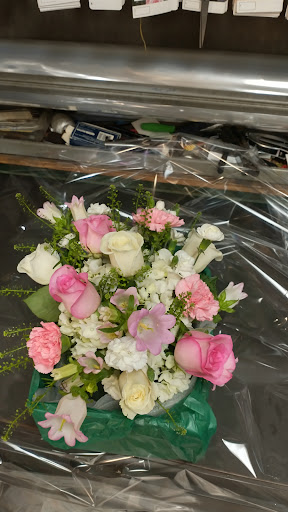TERRY'S FLORAL TREASURES - Thumbnail