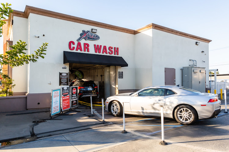 Russell Fischer Xpress Car Wash - Huntington Beach