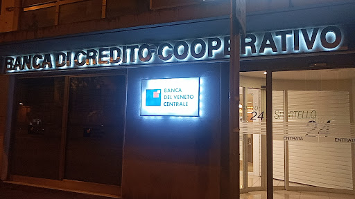 Rovigo Banca Credito Cooperativo - Filiale Di Rovigo - Thumbnail