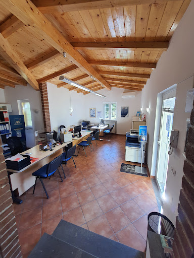 AXA Assicurazioni FIUMAS S.R.L. Gallery - Italy