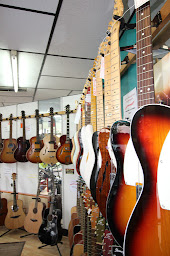 Photo n°1 de Music Partner - Magasin de Musique à Saint-Ouen-sur-Seine (Magasin d'instruments de musique d'occasion)