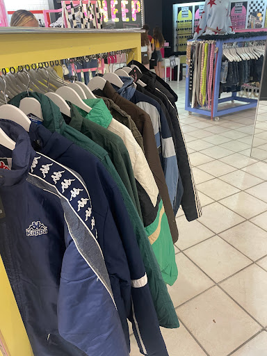 Cheep Store - Visual