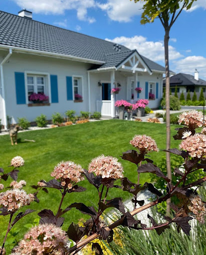 Andy Caceres Fave Realty inc. Gallery - United States