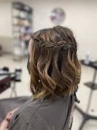 Photo n°23 de Coiffure des sarrazines à Blois (Salon de coiffure)