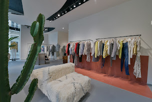 Photo n°6 de Isabel Marant Bordeaux à Bordeaux (Magasin de vêtements)