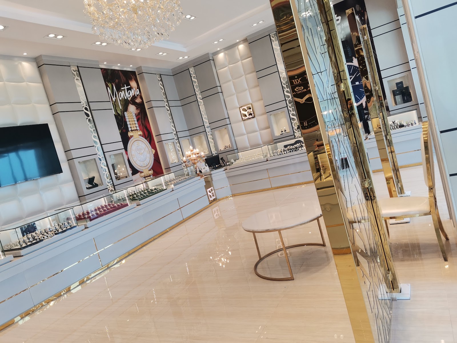 الركن السويسري للساعات مجمع الخياله بلازا - صورة 2