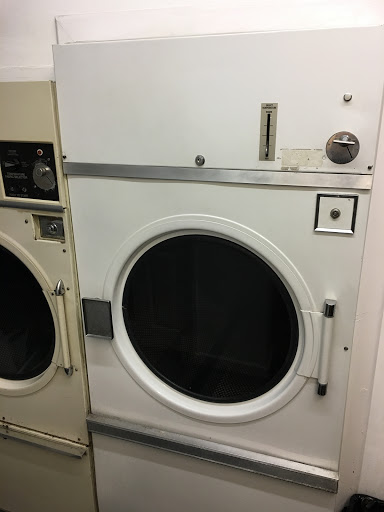 Pool Laundrette - Visual