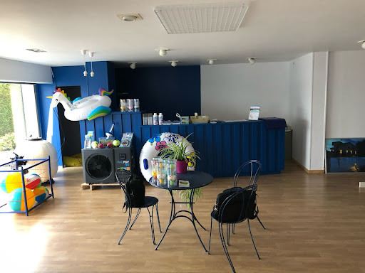 Photo de Piscines de France - Pisciniste Annonay (07) - Construction de piscine à Épinouze (26210)