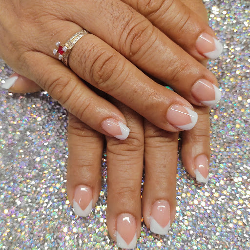 Bad Woman Beauty - Thumbnail