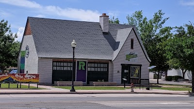 Roswell Visitors Center