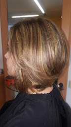 Photo n°10 de Coiffure Carine à Onet-le-Château (Salon de coiffure)