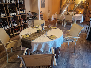 Photo n°35 de Les 3 Petits Cochons à Saint-Pierre (Restaurant de tapas)