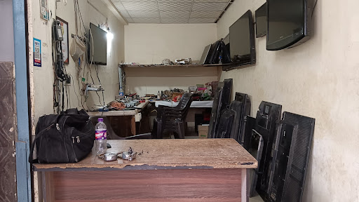 Get fast, reliable, and professional LCD TV Service & Repairs in Gaur City with REPAIRING HAWK.
