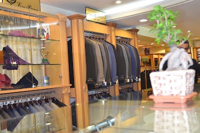 Photos of Hacoupian Arak Store