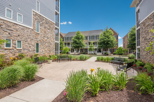 The Summit Apartment Homes