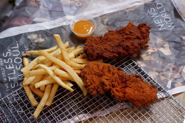 Holy Chix Hot Chicken by null