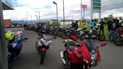 Photos of Petrobras Service Station